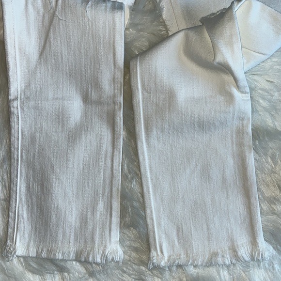 🆕 James Jeans Mid Rise Ciggy Jean Distressed Knee Frayed Hem White Size 25 - Picture 5 of 14